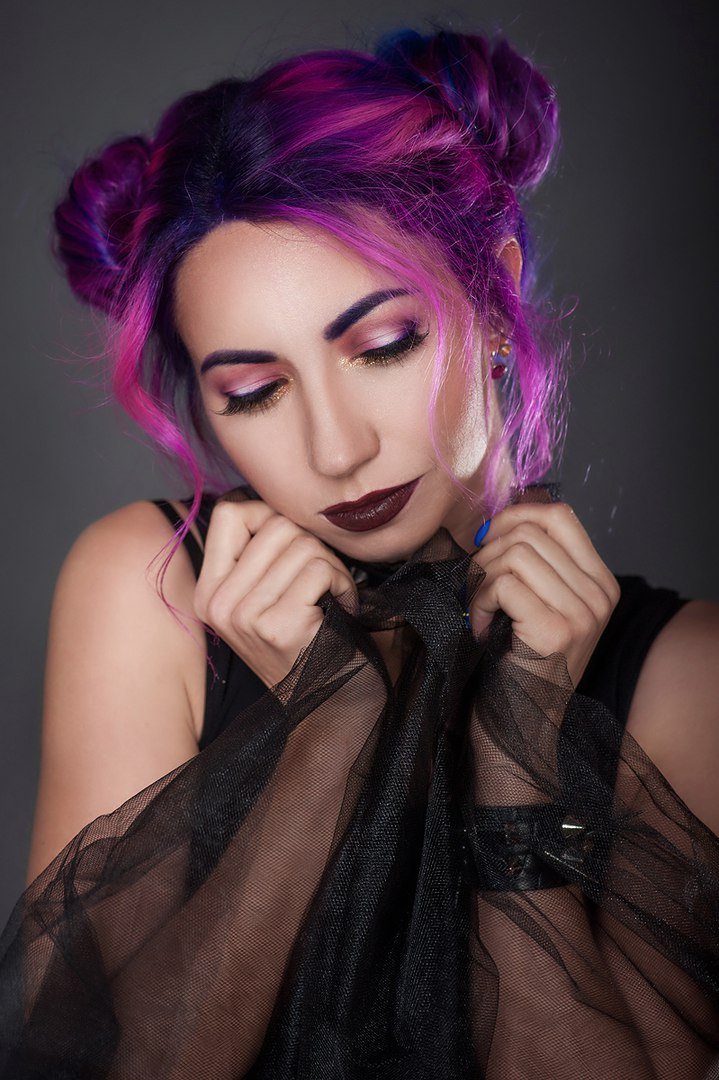 Make up&nbsp;Визажист : 