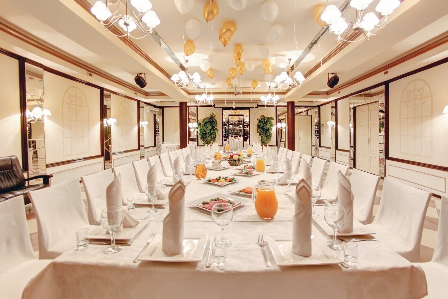 Ресторанный комплекс&nbsp;Ресторанный комплекс Америка : 