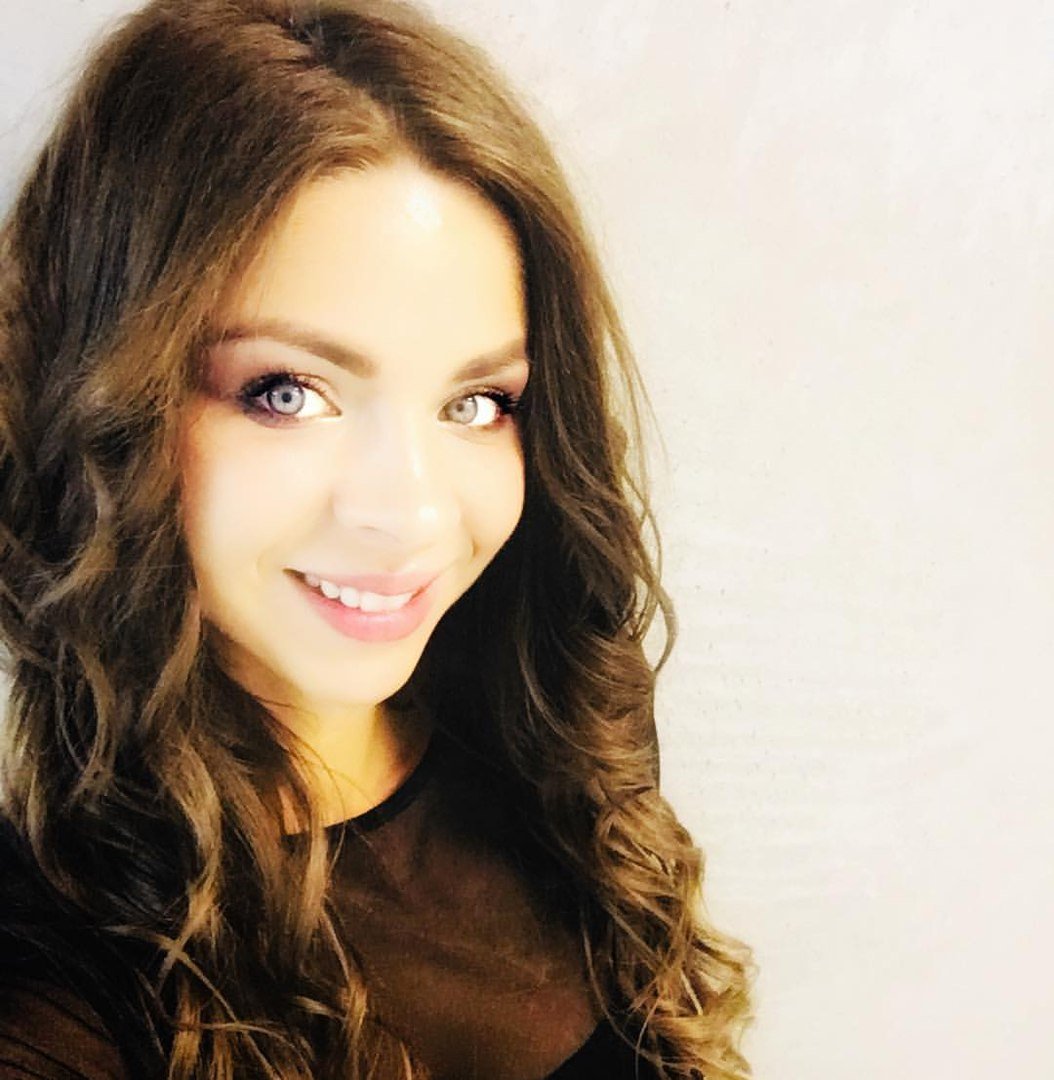 Ведущая Жанна Гагарина&nbsp;Ведущая Жанна Гагарина : 