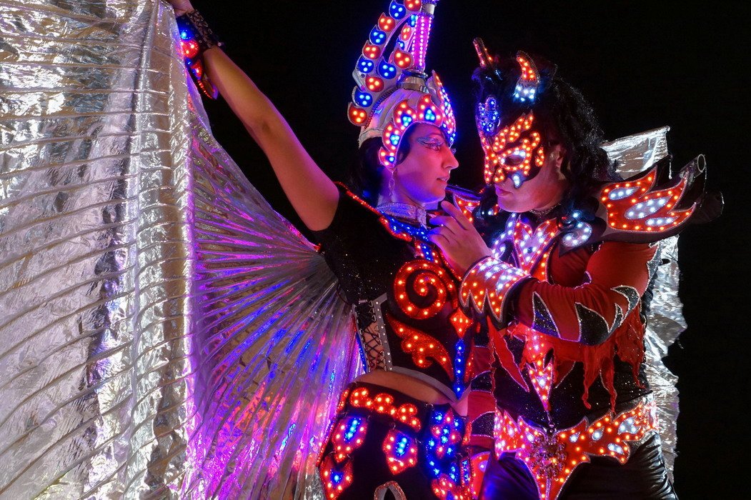 Световое шоу&nbsp;Шоу-театр Мадхура : 