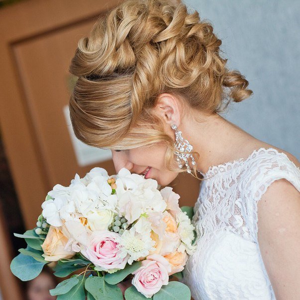 свадебная прическа и макияж&nbsp;Свадебный стилист  Natalia Shupinis : 