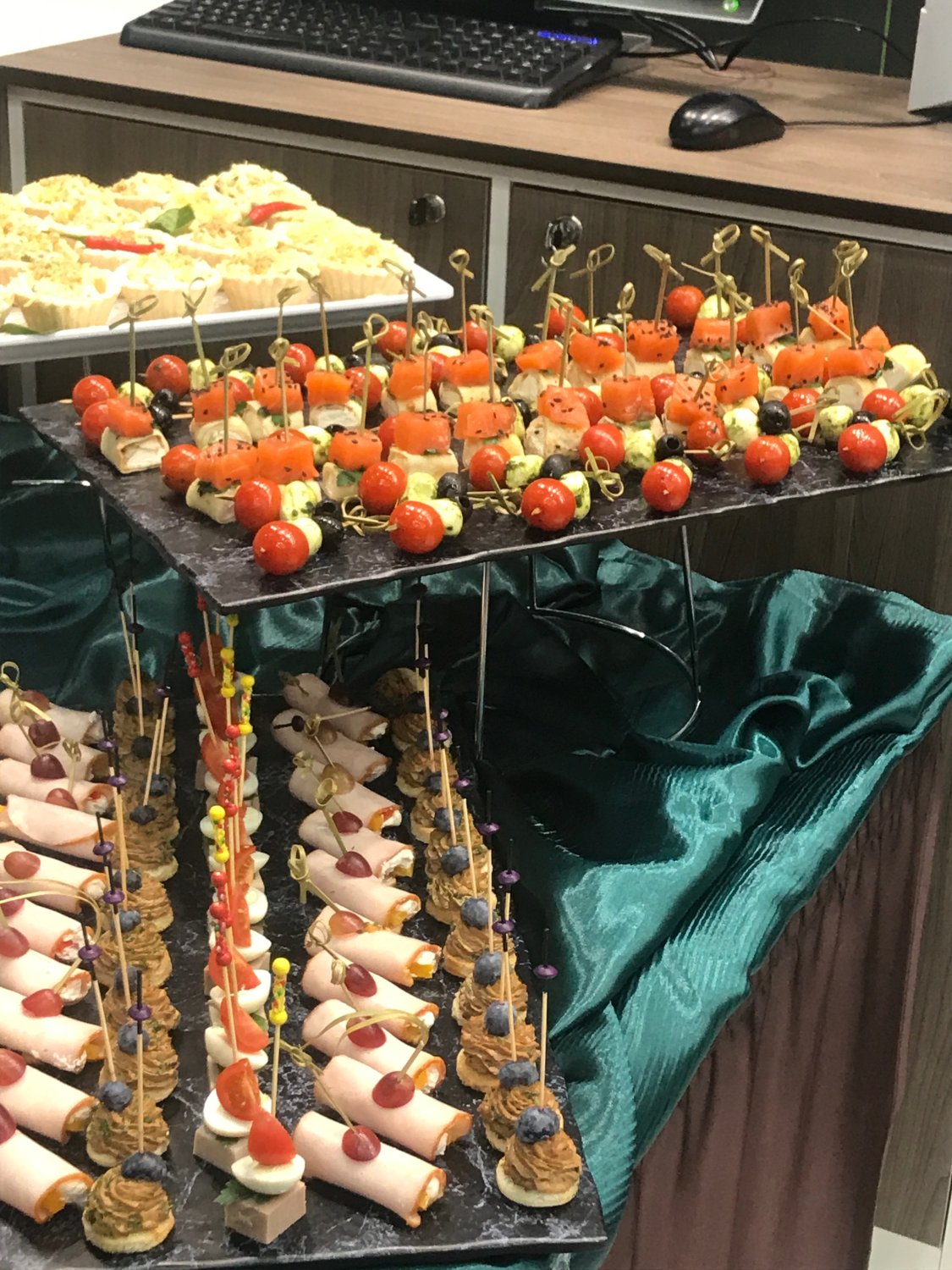 Наше меню&nbsp;Rest-Catering -ресторан выездного обслуживания : 