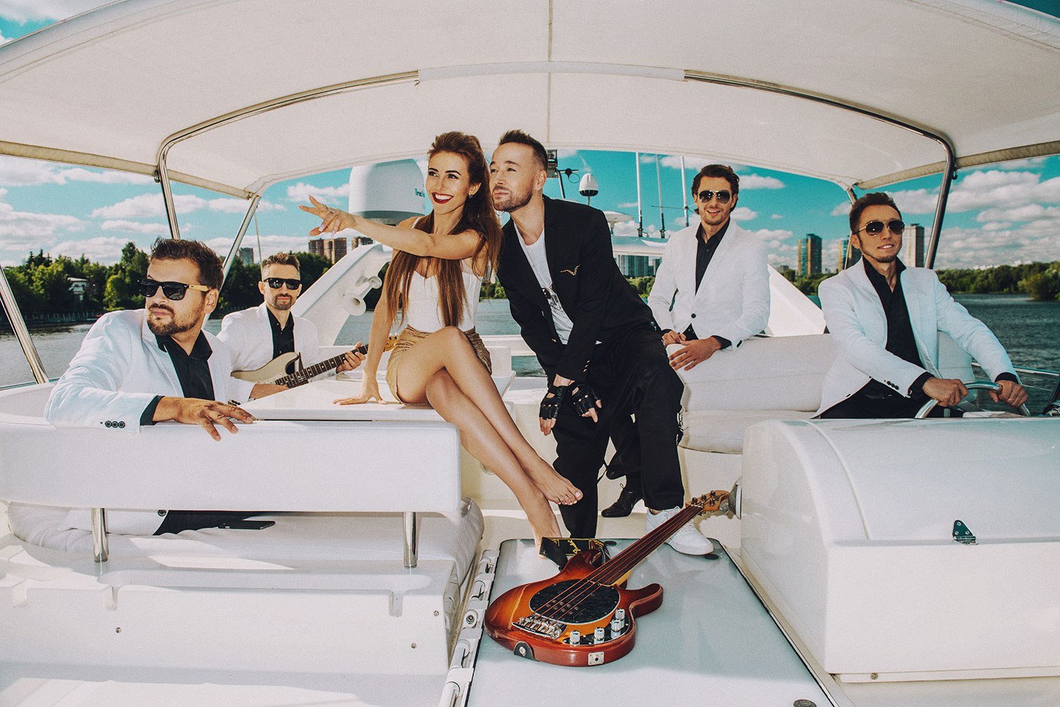 Luxury Band/Альбом 2&nbsp;Luxury Band : 