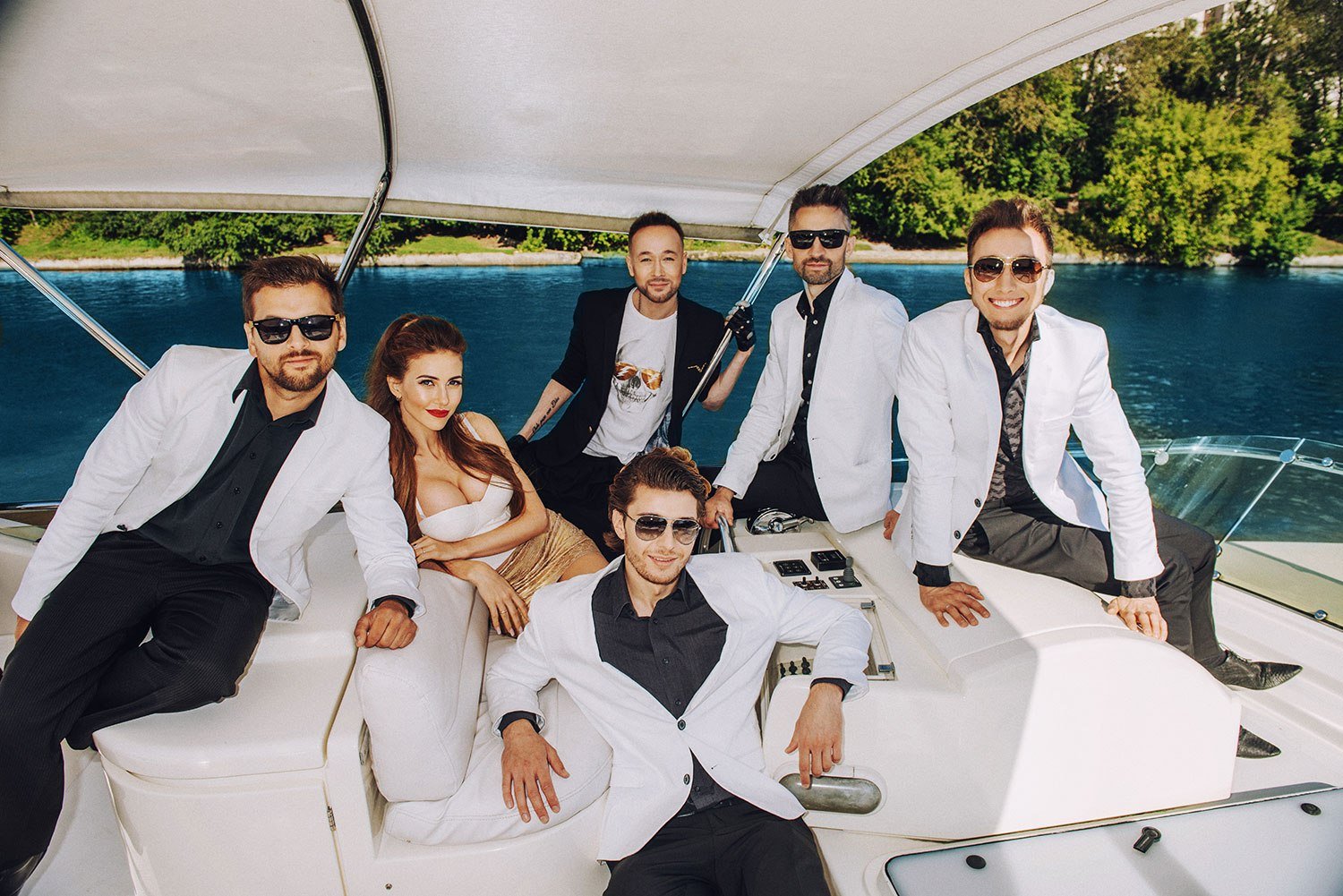 Luxury Band/Альбом 2&nbsp;Luxury Band : 