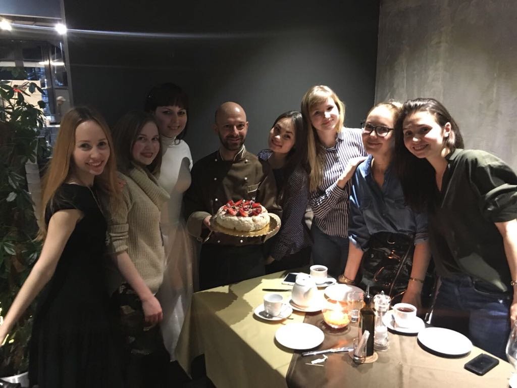 Moderna&nbsp;ресторан лаунж Moderna : 