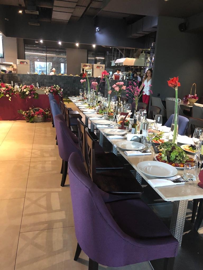 Moderna&nbsp;ресторан лаунж Moderna : 