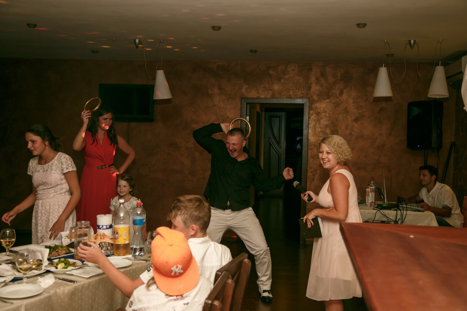 Портфолио&nbsp;Ведущий (не тамада) свадьбы, юбилея, выпускного, корпоратива : 