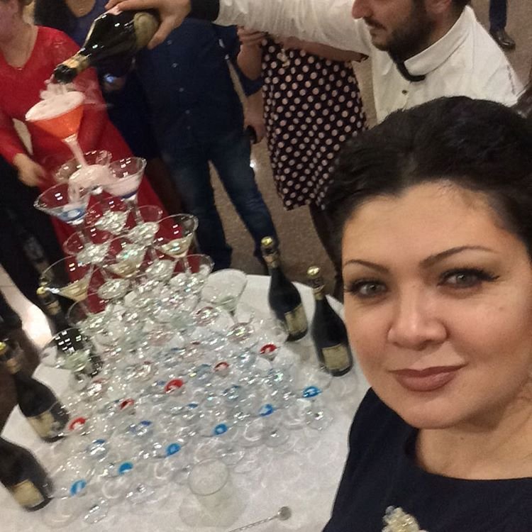 праздники от Наталии Королевой&nbsp;Ведущая и вокальный дуэт. : 