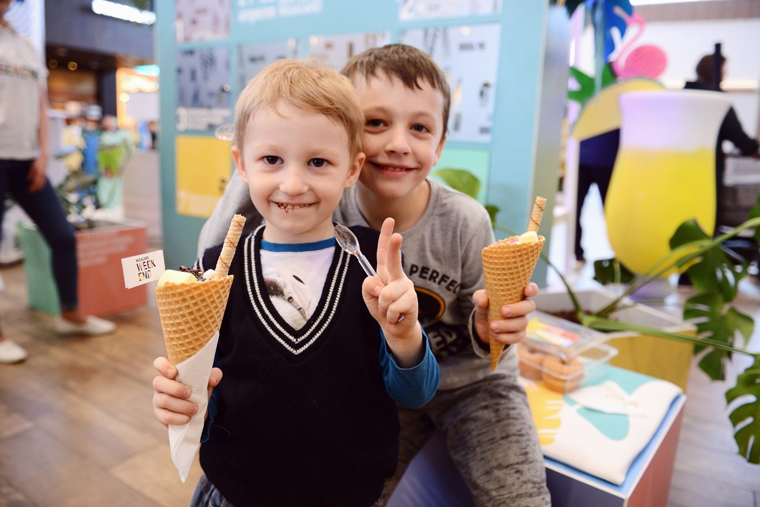 Weekend от Megacard&nbsp;Ice Cream Bar  De Luxe : 