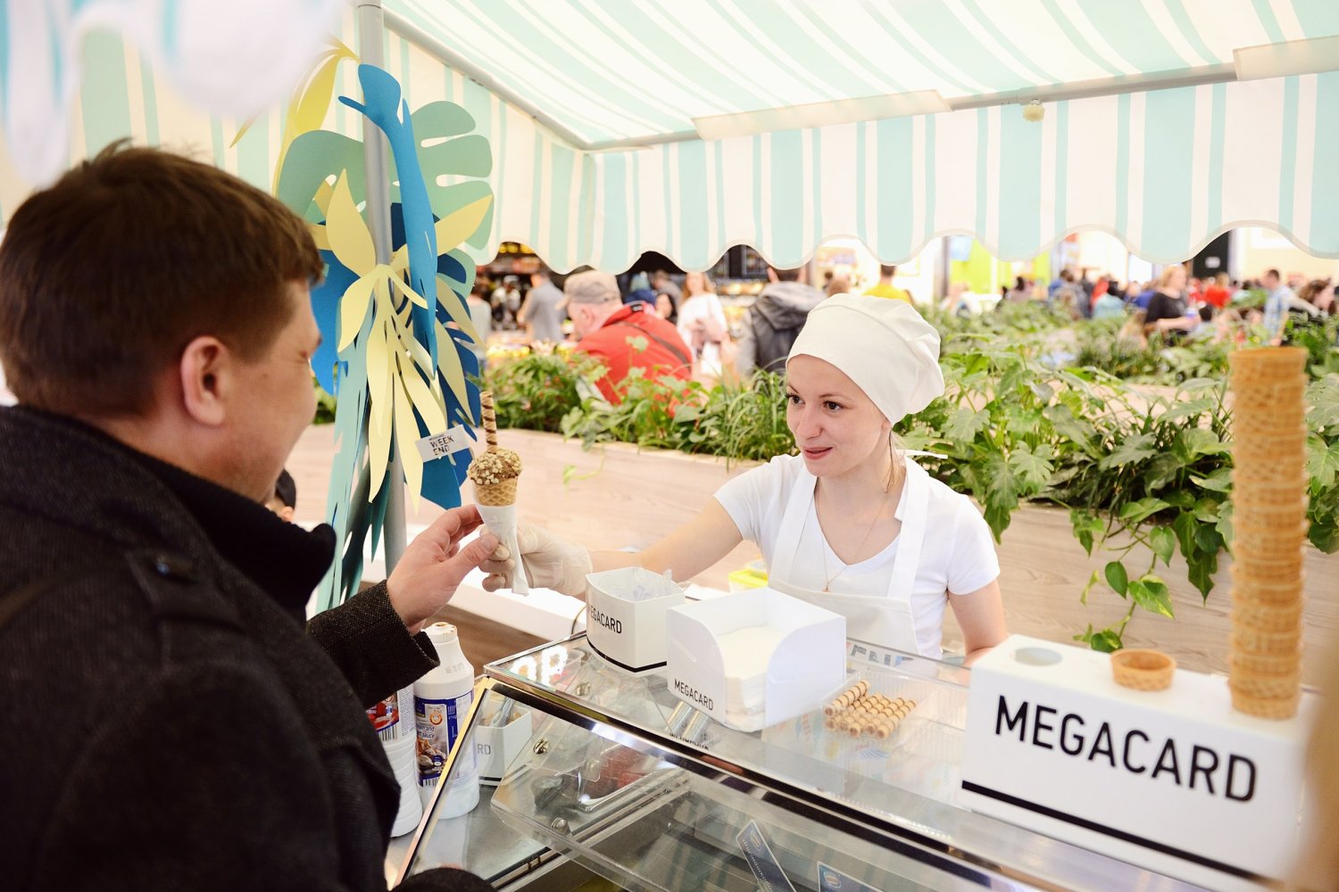 Weekend от Megacard&nbsp;Ice Cream Bar  De Luxe : 