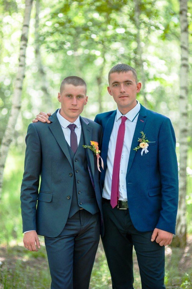Бутоньерки для жениха&nbsp;Салон цветов "Камелия" : 