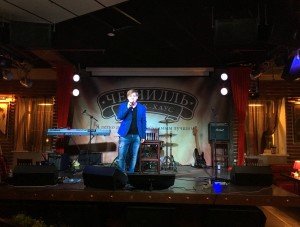 Моя гастрольная жизнь&nbsp;Певец, композитор, пианист Владимир Лунёв : 