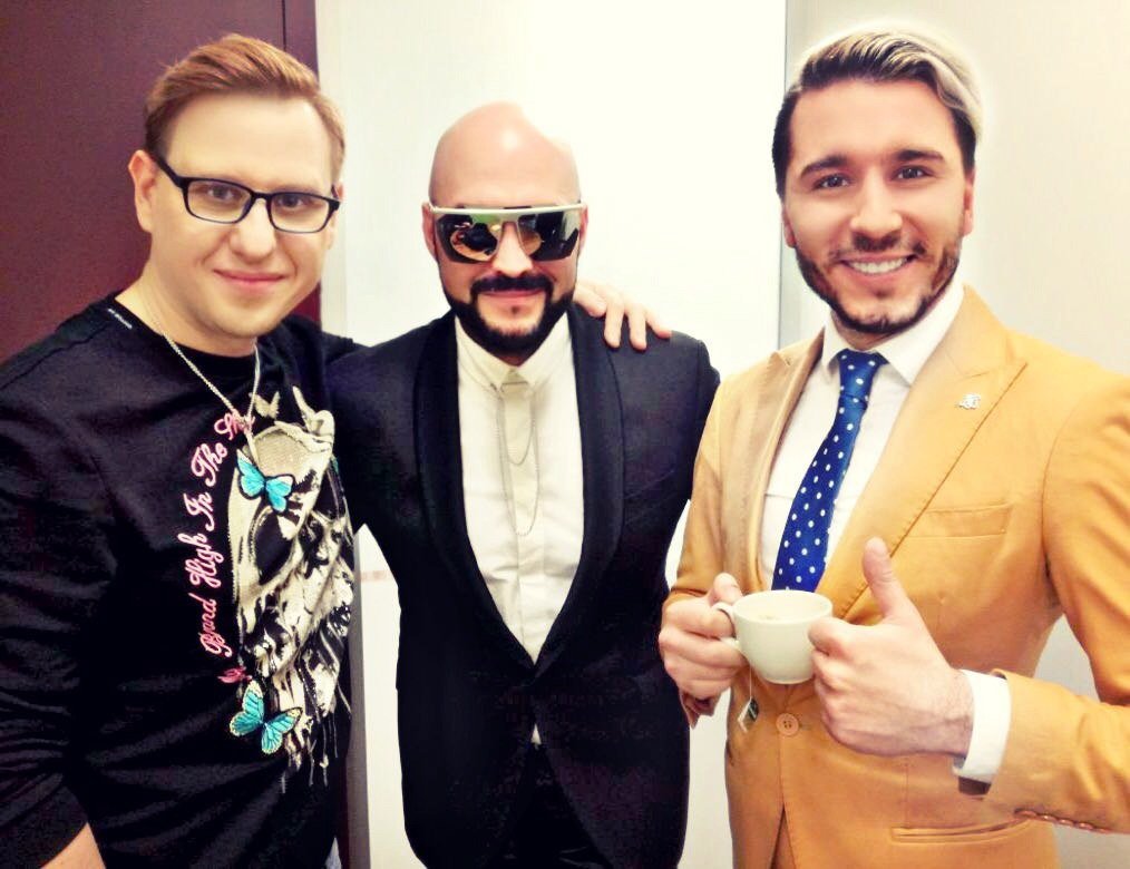 Моя гастрольная жизнь&nbsp;Певец, композитор, пианист Владимир Лунёв : 