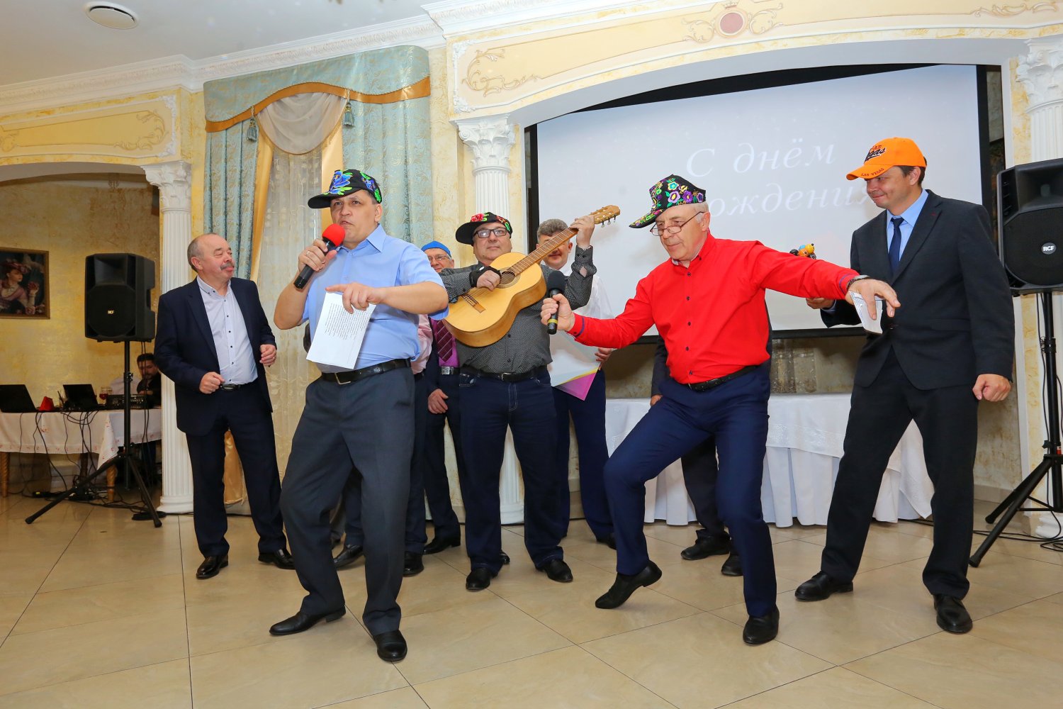 Ведущая Оксана Спиридонова&nbsp;Ведущая тамада на свадьбу в Омске : 