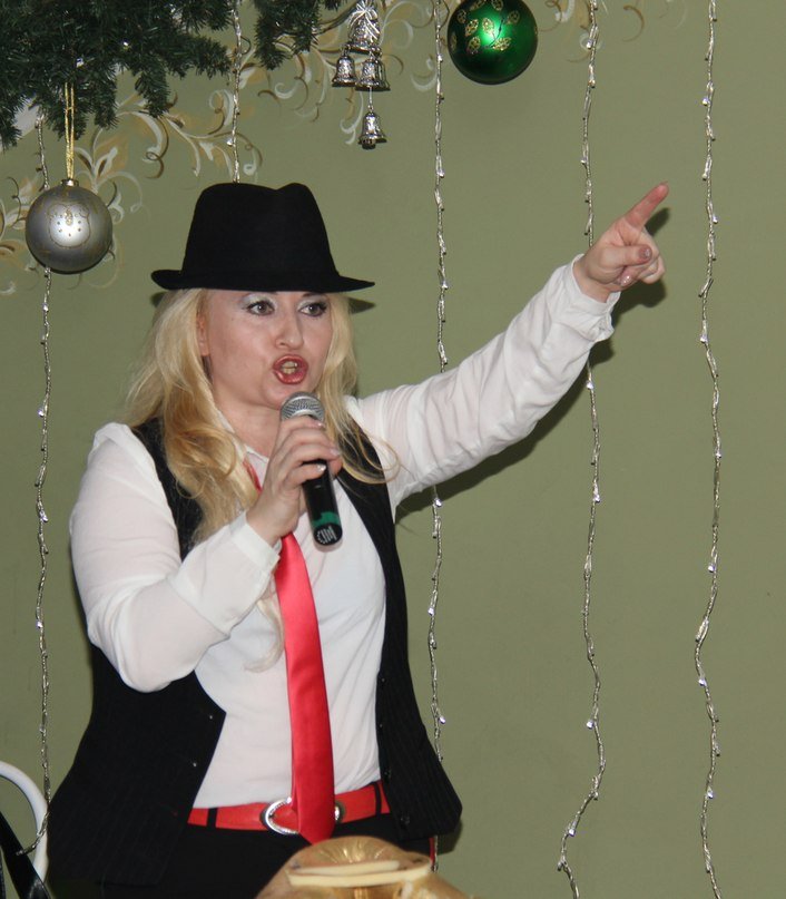 Ведущие&nbsp;"ТРИУМФ" : 