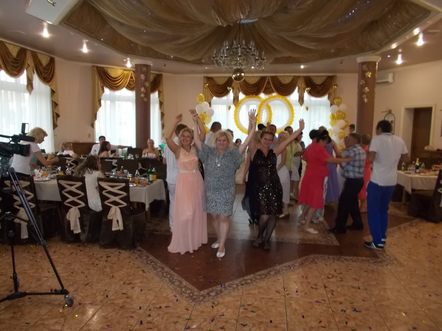 Поющая ведущая никогда не устающая!!!&nbsp;Black&White! : 