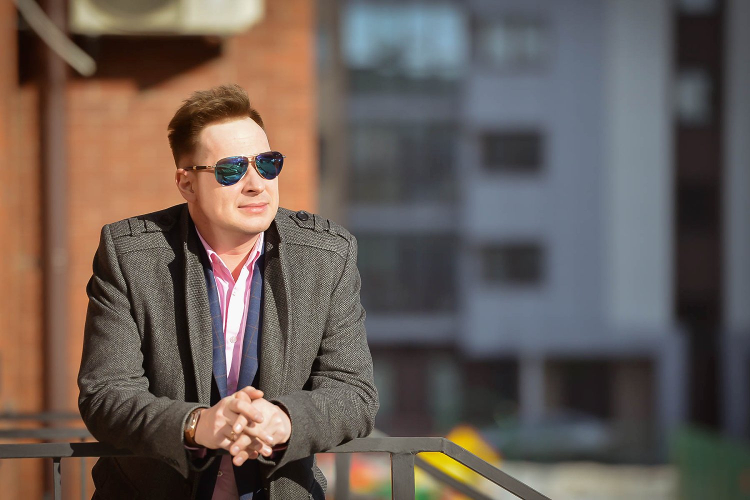 ведущий Семен Семенов&nbsp;Ведущий Семён Семёнов : 