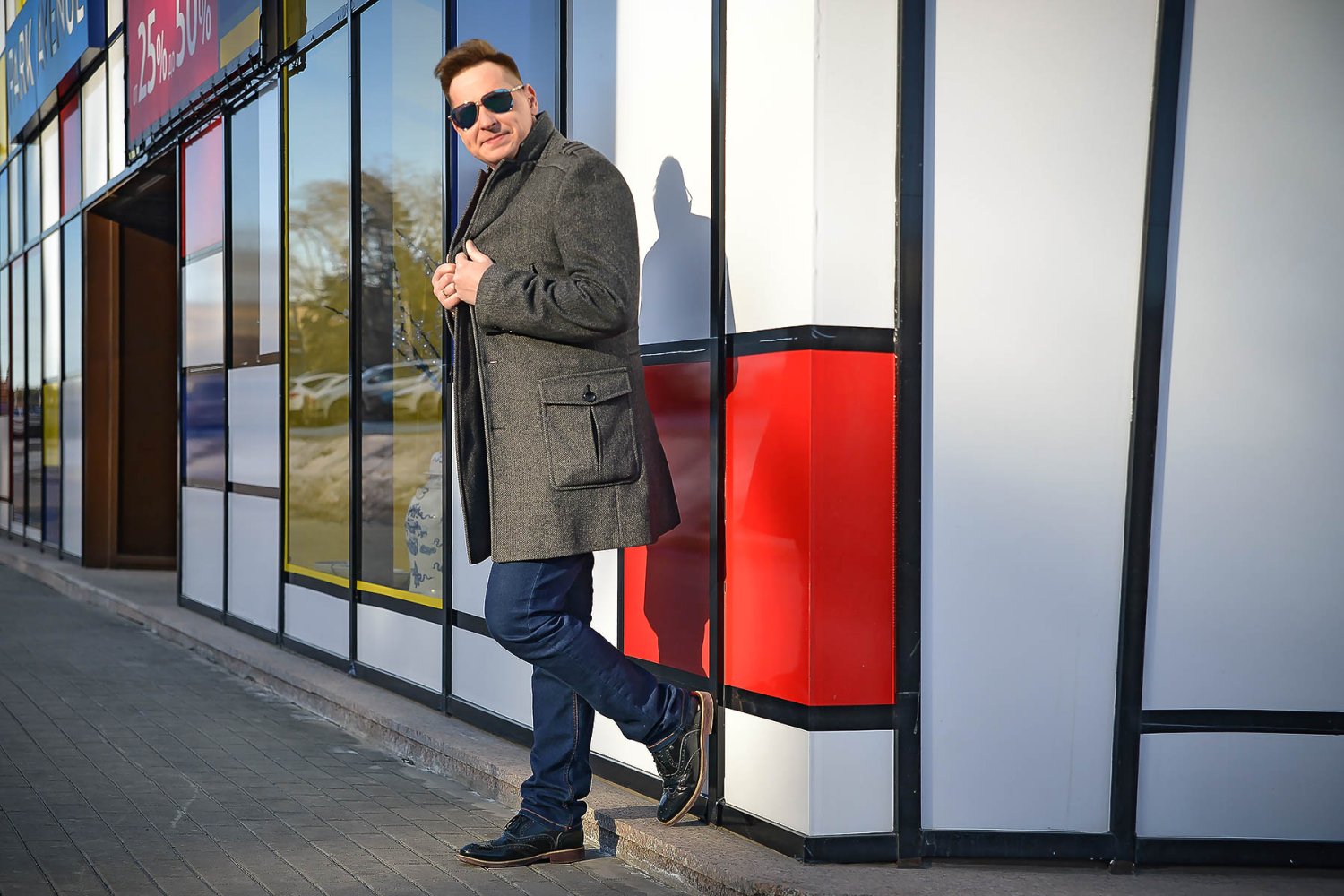 ведущий Семен Семенов&nbsp;Ведущий Семён Семёнов : 