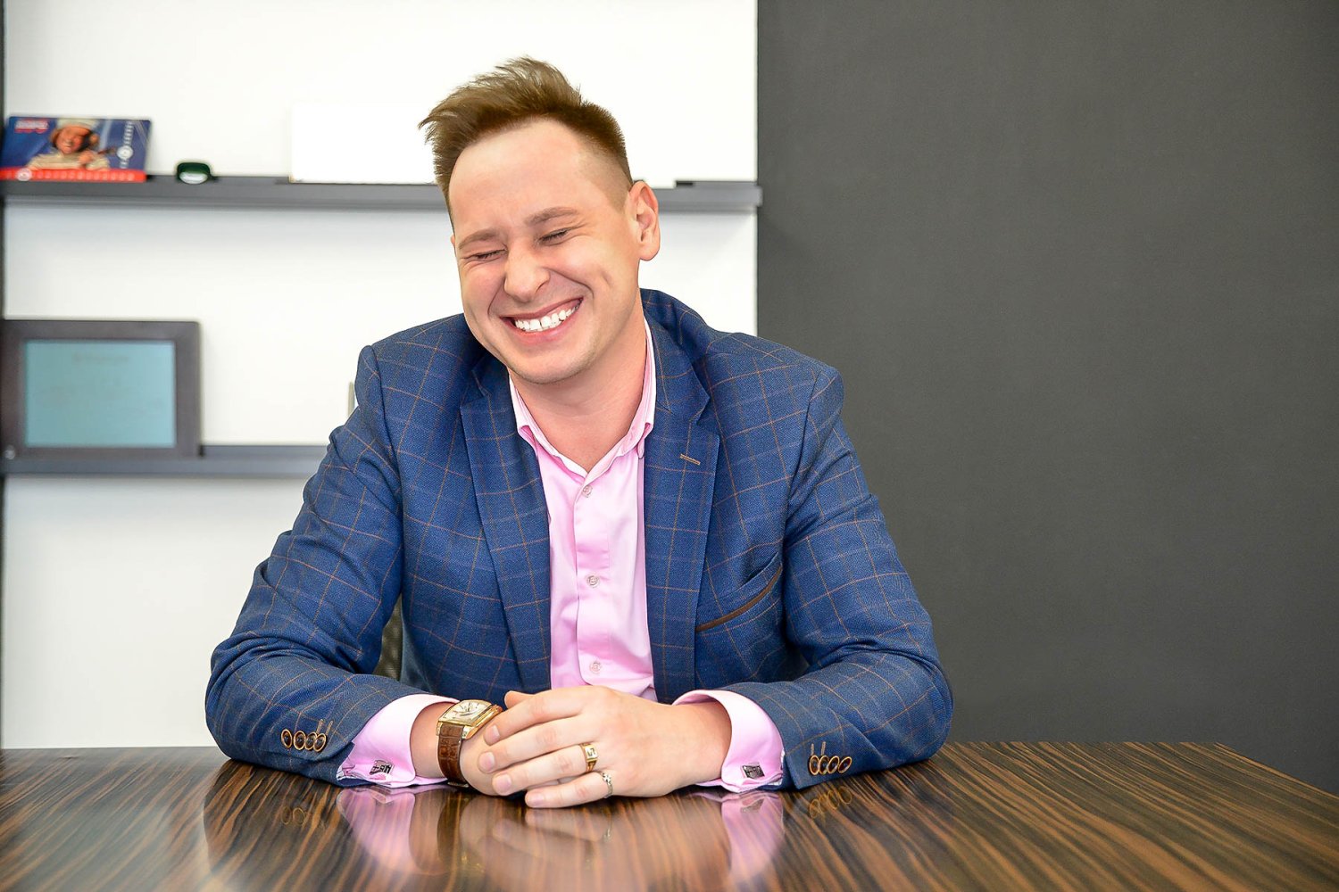 ведущий Семен Семенов&nbsp;Ведущий Семён Семёнов : 