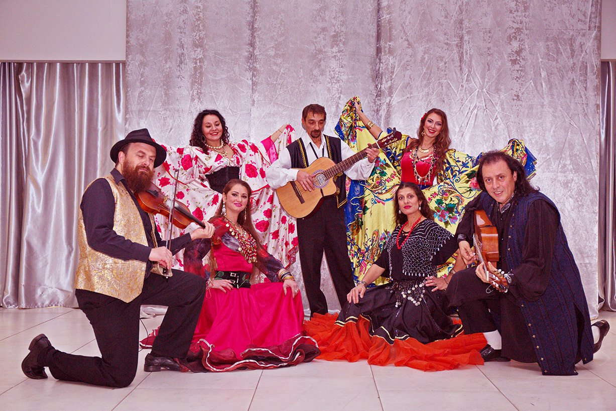 Цыганский Этнический Ансамбль "РОМА" - СПБ&nbsp;Цыганский Этнический Ансамбль "РОМА"- СПБ : 