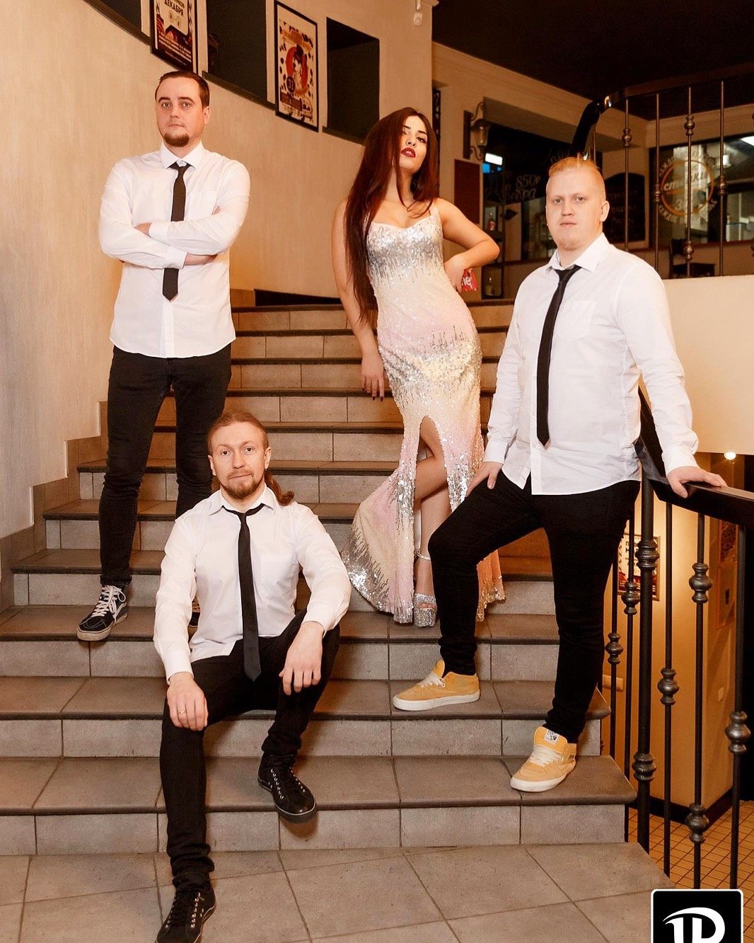 Live n Drive Band&nbsp;Live n Drive Band : 