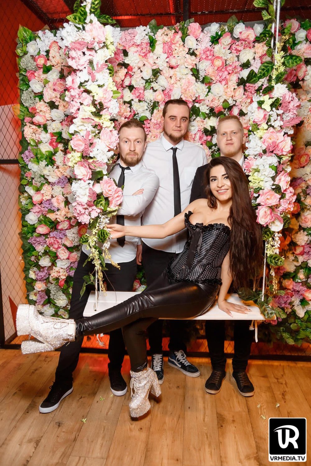 Live n Drive Band&nbsp;Live n Drive Band : 