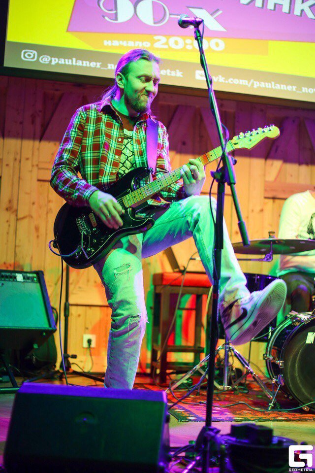 Live n Drive Band&nbsp;Live n Drive Band : 