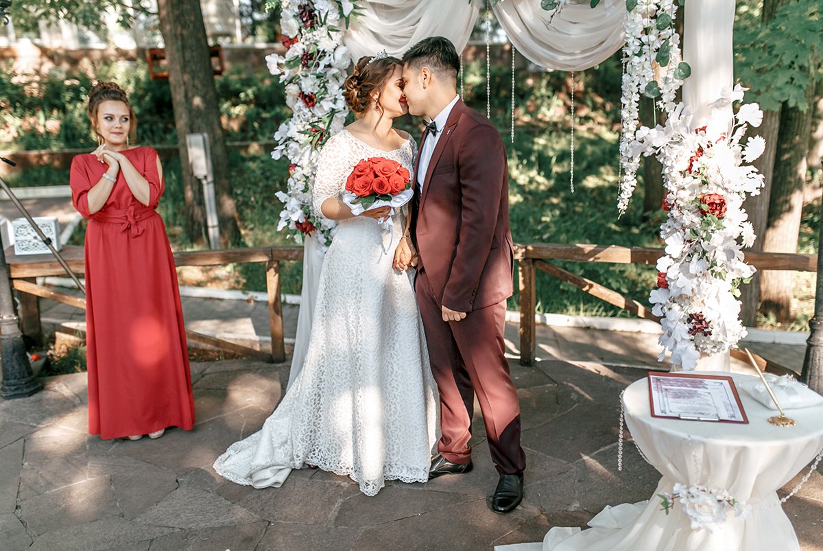 Портфолио. "Уже объявила мужем и женой!"&nbsp;Выездной регистратор Рина Скляр, САМАРА : 