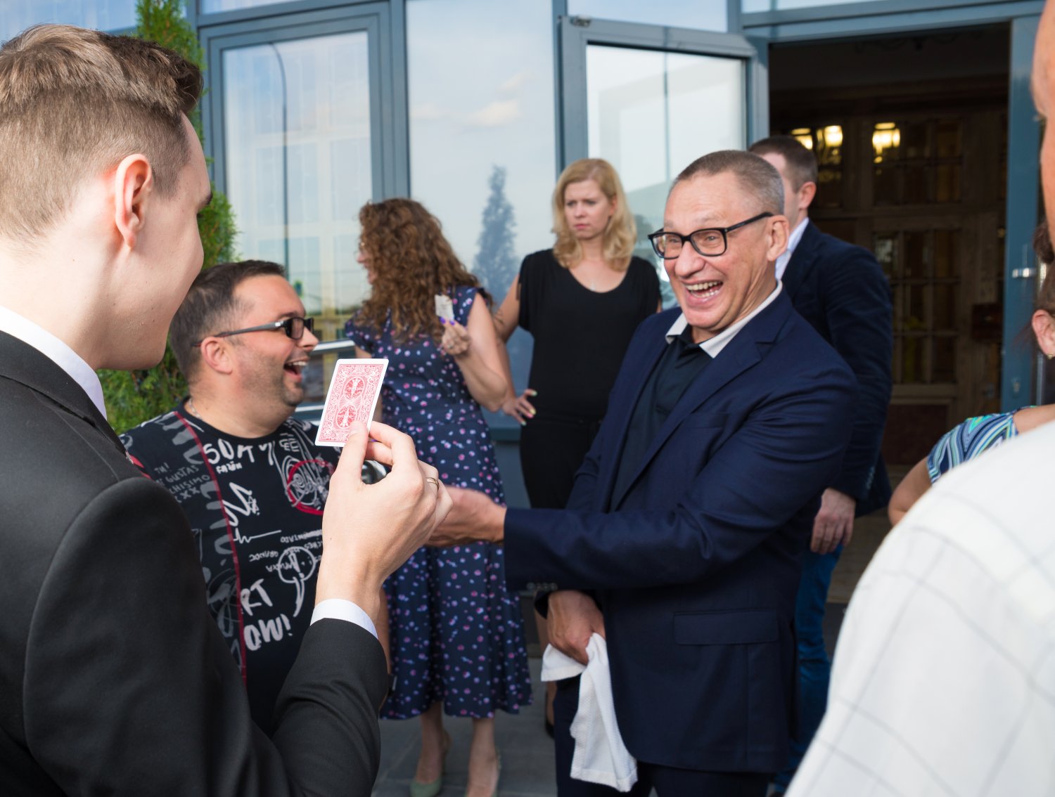 Фокусник и иллюзионист Сергей Голуб&nbsp;Сергей Голуб Фокусник и иллюзионист : 