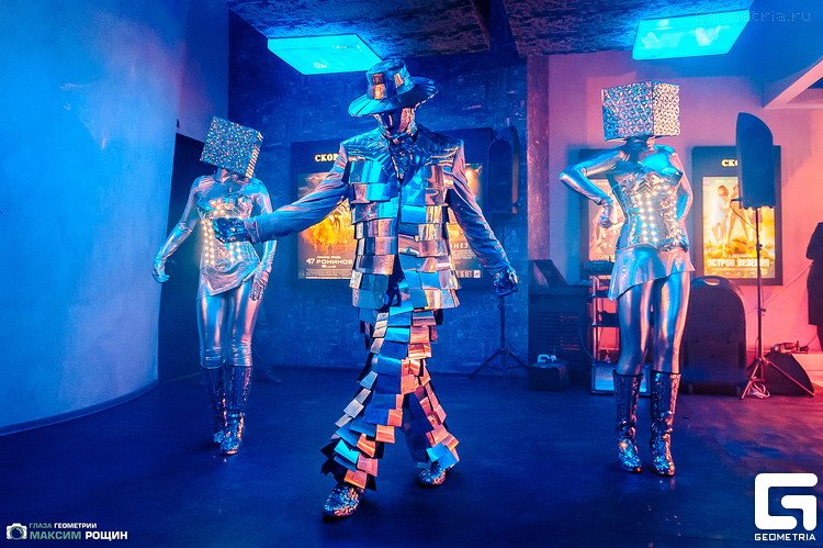 Оригинальный жанр&nbsp;Русский HOLLYWOOD : 