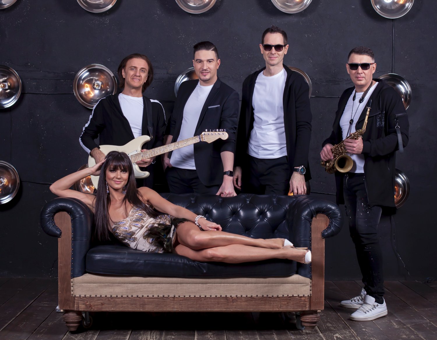 Кавер-группа Instyle-Band&nbsp;Группа INSTYLE-BAND - живая музыка Non-stop! : 