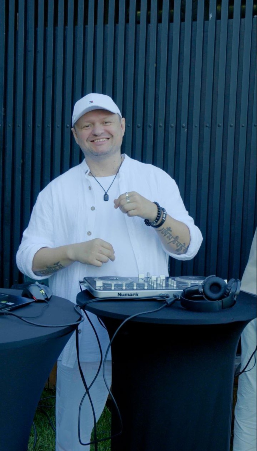 Dj&nbsp;Dj Crazy : 