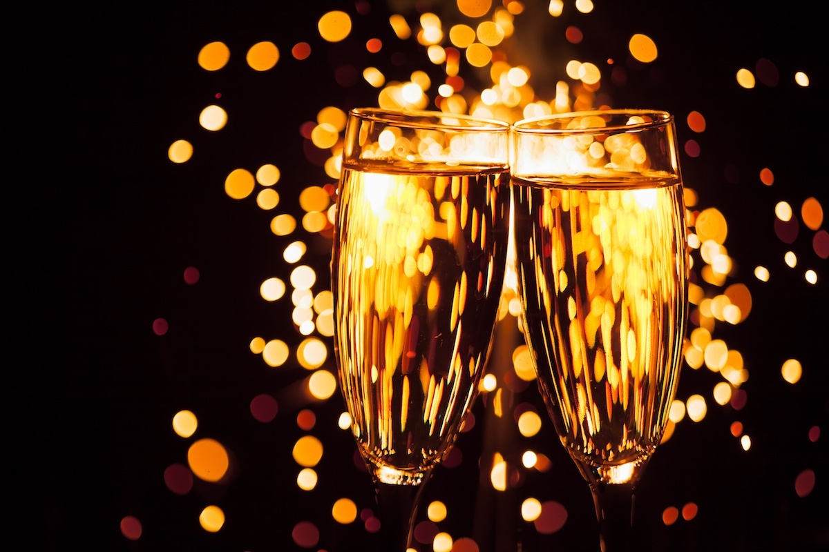 Birthday wishes: toasts and contests for the anniversary
