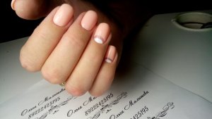 логотип гель-лак, наращивание и укрепление ногтей гелем